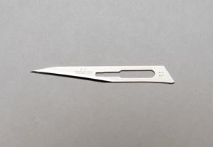 ASPEN BARD-PARKER® SAFETYLOCK™ CARBON STEEL BLADES WITH RIB-BACK™ DESIGN (1 cs) 50/bx, 3 bx/cs